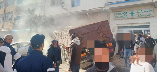 مأساة في الفنيدق… ارتفاع عدد الضحايا بعد حادثة اصطدام شاحنة ببنايات سكنية مأساة في الفنيدق… ارتفاع عدد الضحايا بعد حادثة اصطدام شاحنة ببنايات سكنية