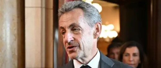 ساركوزي يكشف تفاصيل ثلاثة أسابيع في السجن