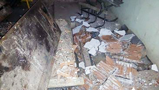 انهيار وتصدع أسقف حجرات دراسية بمدرسة دوار اكريحة بجماعة كتامة بإقليم الحسيمة انهيار وتصدع أسقف حجرات دراسية بمدرسة دوار اكريحة بجماعة كتامة بإقليم الحسيمة