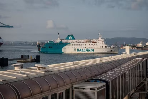 عاصفة “إميليا” تعرقل رحلات بحرية بين إسبانيا والموانئ المغربية