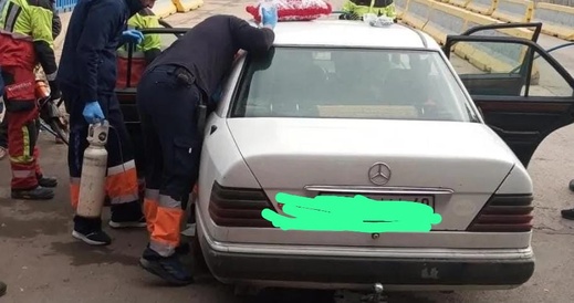 سقوط من الطابق الرابع بالناظور ينقل طفلة في وضع حرج إلى معبر مليلية بسيارة أجرة سقوط من الطابق الرابع بالناظور ينقل طفلة في وضع حرج إلى معبر مليلية بسيارة أجرة