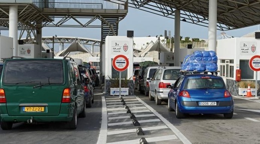"الحدود الذكية" تشل حركة العبور بين الناظور ومليلية "الحدود الذكية" تشل حركة العبور بين الناظور ومليلية