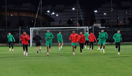 أسود الأطلس يخوضون أول حصة تدريبية استعدادا لاستحقاقات الكان