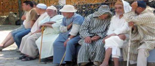 أرقام صادمة.. المغاربة لم يعودوا ينجبون والشيخوخة تزحف على البيوت.. من سيعيل من في عام 2030؟