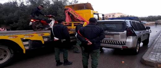 حاول سرقتها.. سيدة "تنتزع" مفاتيح المعتدي وتتركه يفر تاركا دراجته خلفه بـ بن الطيب