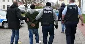 الإطاحة بشخص من زايو للاشتباه في تورطه في قرصنة بطاقات إلكترونية بألمانيا