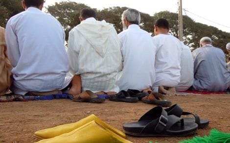 نشطاء يطالبون بعطلة يوم الجمعة بالمغرب قبل عطلة رأس السنة