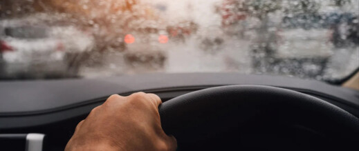 بسبب التقلبات الجوية.. “اوتوروت” تدعو مستعمليها إلى الحيطة والحذر