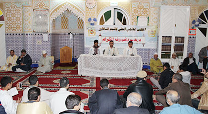 المجلس العلمي يكرم طلبة مدرسة براقة للتعليم العتيق بمناسبة ذكرى الاسراء والمعراج