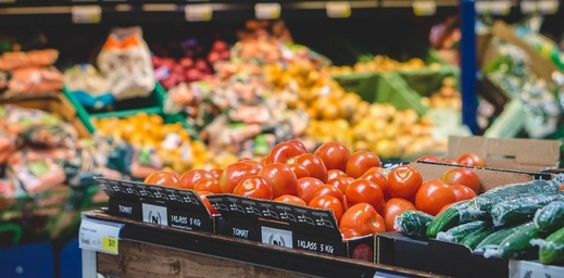 صادرات المغرب الفلاحية إلى إسبانيا تسجل رقما قياسيا وتقترب من مليار يورو في 2025