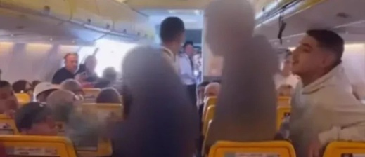 هبوط اضطراري لطائرة قادمة من مراكش إلى برشلونة بمطار فاس