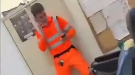 مريض مغربي يثير الفوضى داخل مركز صحي بإشبيلية