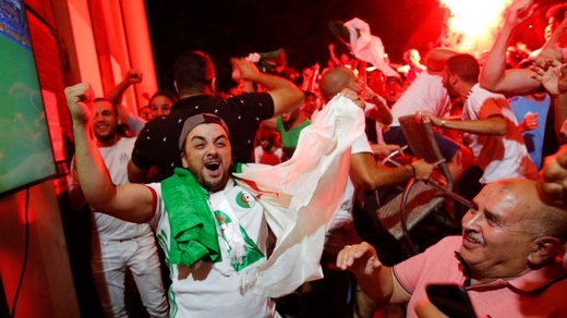 مصرع شخصين وإصابة خمسة آخرين بجروح خطيرة خلال الاحتفالات بفوز السنغال بكأس إفريقيا في وهران مصرع شخصين وإصابة خمسة آخرين بجروح خطيرة خلال الاحتفالات بفوز السنغال بكأس إفريقيا في وهران