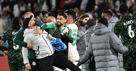 "كاف" تصدر عقوبات ثقيلة على منتخب الجزائر بعد أحداث ربع نهائي الكان "كاف" تصدر عقوبات ثقيلة على منتخب الجزائر بعد أحداث ربع نهائي الكان