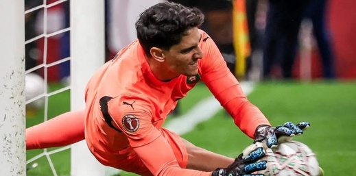 إصابة ياسين بونو تحرم الهلال من حارسه بعد تألقه في كأس أمم إفريقيا إصابة ياسين بونو تحرم الهلال من حارسه بعد تألقه في كأس أمم إفريقيا