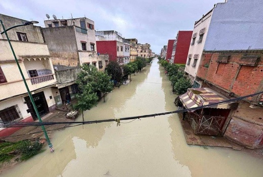 الفيضانات تغلق أبواب المدارس لأسبوع بالقصر الكبير الفيضانات تغلق أبواب المدارس لأسبوع بالقصر الكبير