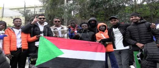 سبتة: ترحيل 80 مهاجرا غير نظامي لتخفيف الاكتظاظ معظمهم من الجزائر والسودان