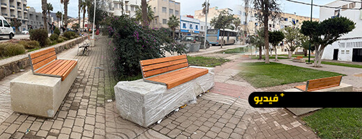 جماعة الناظور تعزز الفضاءات العمومية بكراس جديدة وتمنح نفسا اجتماعيا للساحات والحدائق