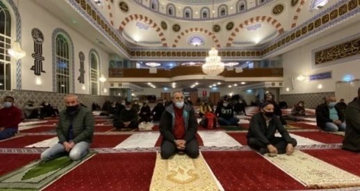 غرامات على 10 بلديات هولندية لتورطها في تجسس غير قانوني على مساجد