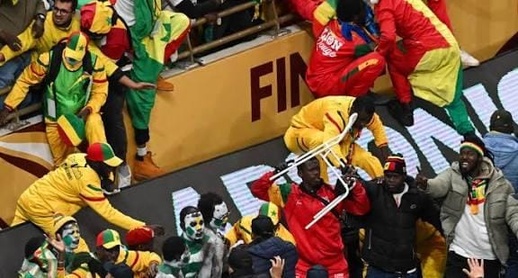 شغب نهائي الكان.. النيابة العامة تنفي صحة دخول معتقلين سنغاليين في إضراب شغب نهائي الكان.. النيابة العامة تنفي صحة دخول معتقلين سنغاليين في إضراب