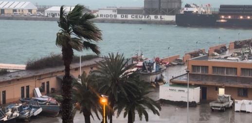 بعد عواصف قوية..إسبانيا تدرج سبتة المحتلة ضمن مناطق الطوارئ