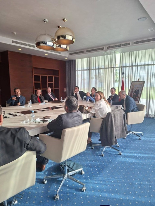 وفد أوروبي رفيع المستوى يحل بالإقليم لتفقد "مارتشيكا" وميناء الناظور غرب المتوسط