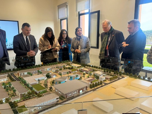 وفد أوروبي رفيع المستوى يحل بالإقليم لتفقد "مارتشيكا" وميناء الناظور غرب المتوسط وفد أوروبي رفيع المستوى يحل بالإقليم لتفقد "مارتشيكا" وميناء الناظور غرب المتوسط