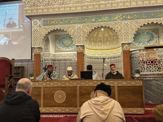 تجمع مسلمي بلجيكا ينظم ندوة علمية بمسجد الخليل في بروكسل تحت عنوان: في رحاب رمضان تجمع مسلمي بلجيكا ينظم ندوة علمية بمسجد الخليل في بروكسل تحت عنوان: في رحاب رمضان