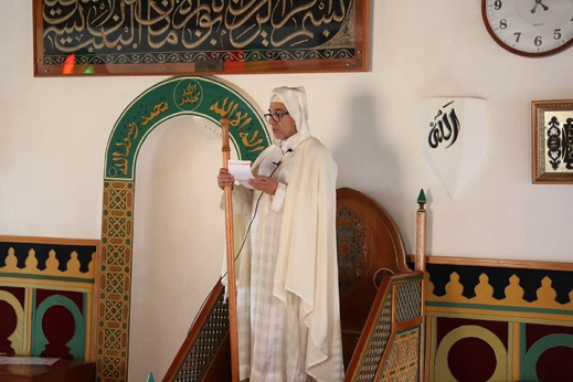 إحياء لذكرى وفاة جلالة الملك محمد الخامس طيب الله ثراه، وفد من مؤسسة محمد السادس للعلماء الأفارقة يقوم بزيارة إلى مدغشقر إحياء لذكرى وفاة جلالة الملك محمد الخامس طيب الله ثراه، وفد من مؤسسة محمد السادس للعلماء الأفارقة يقوم بزيارة إلى مدغشقر