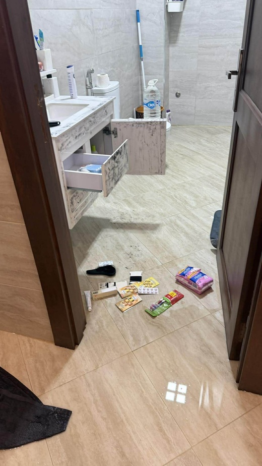 توقيف ثلاثيني من ذوي السوابق بعد سرقات استهدفت منازل الجالية بحي عاريض توقيف ثلاثيني من ذوي السوابق بعد سرقات استهدفت منازل الجالية بحي عاريض