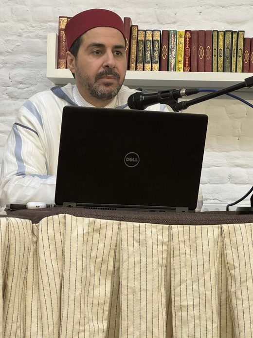 تجمع مسلمي بلجيكا ينظم ندوة علمية بمسجد الأمل في بروكسيل تجمع مسلمي بلجيكا ينظم ندوة علمية بمسجد الأمل في بروكسيل