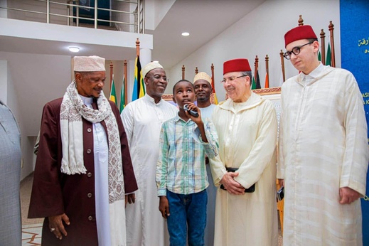 مؤسسة محمد السادس للعلماء الافارقة تطلق مبادرة رمضانية إنسانية بدار السلام وتحيي ليالي الشهر الفضيل مؤسسة محمد السادس للعلماء الافارقة تطلق مبادرة رمضانية إنسانية بدار السلام وتحيي ليالي الشهر الفضيل