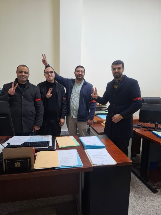 بعد الشارة الحمراء.. كتاب الضبط بمحاكم الناظور يستعدون لوقفات احتجاجية بسبب التعويضات بعد الشارة الحمراء.. كتاب الضبط بمحاكم الناظور يستعدون لوقفات احتجاجية بسبب التعويضات