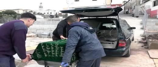 العثور على جثة مغربي أب أسرة ودفنه في مقبرة سيدي امبارك بسبتة