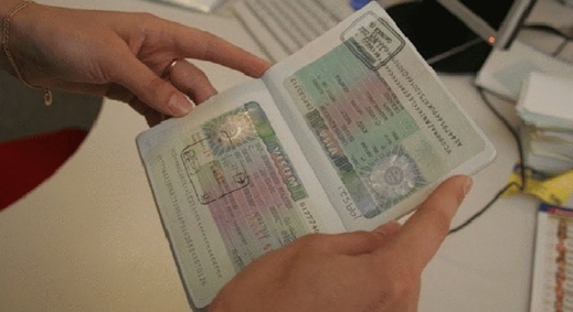 تحقيق قضائي في شبهات تزوير بوثائق طلبات تأشيرة إسبانيا تحقيق قضائي في شبهات تزوير بوثائق طلبات تأشيرة إسبانيا