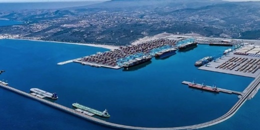 ميناء الناظور غرب المتوسط يعزز نفوذ المغرب ويزيد الضغط على الموانئ الإسبانية