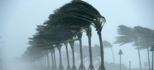 نشرة إنذارية.. أمطار رعدية ورياح قوية تهم عدة أقاليم بالمملكة