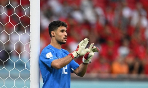 رغم غيابه عن اللائحة الرسمية.. منير المحمدي يتواجد بمعكسر الأسود رغم غيابه عن اللائحة الرسمية.. منير المحمدي يتواجد بمعكسر الأسود