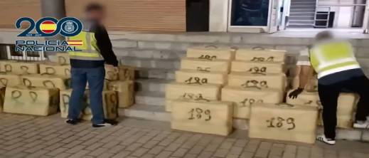 عملية أمنية ضخمة تضرب بارونات المخدرات.. 15 موقوفا وحجز ملايين اليوروهات