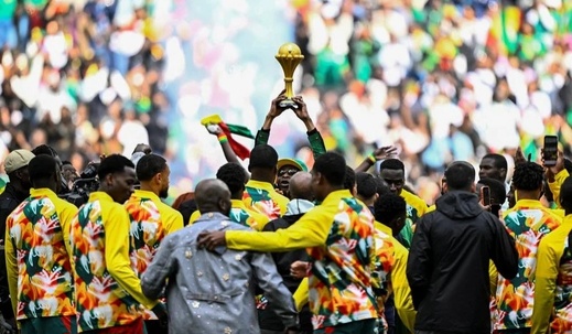 رغم تجريدها من لقب كأس إفريقيا.. السنغال تحتفي في باريس رغم تجريدها من لقب كأس إفريقيا.. السنغال تحتفي في باريس