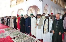 توتر داخل مسجد بمداغ.. اتهامات بتعطيل الجمعة تفجر الجدل