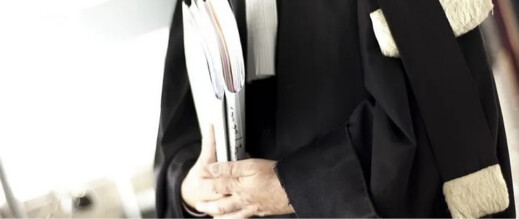 ابتدائية الحسيمة تدين محامياً “مزوراً” بالحبس والغرامة