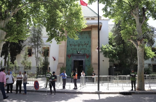 غرفة جرائم الأموال بفاس تدين رئيس جماعة إيسلي بوجدة بسنتين مع مصادرة ممتلكاته غرفة جرائم الأموال بفاس تدين رئيس جماعة إيسلي بوجدة بسنتين مع مصادرة ممتلكاته