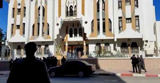 إدانة متهم بالاتجار الدولي في المخدرات بالحسيمة بعقوبة ثقيلة إدانة متهم بالاتجار الدولي في المخدرات بالحسيمة بعقوبة ثقيلة