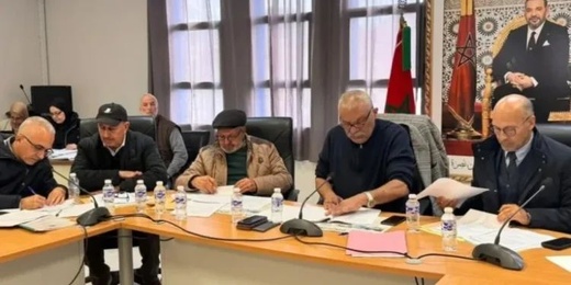 بعد عزل نائب الرئيس.. لجنة من وزارة الداخلية تباشر مهمة تفتيش بجماعة أزغنغان على خلفية جدل التعمير بعد عزل نائب الرئيس.. لجنة من وزارة الداخلية تباشر مهمة تفتيش بجماعة أزغنغان على خلفية جدل التعمير