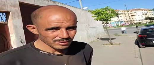 مأساة إنسانية: السلطات ترحل “يونس” من الناظور إلى برشيد.. هل تم الخلط بينه وبين “الحراكة”؟ مأساة إنسانية: السلطات ترحل “يونس” من الناظور إلى برشيد.. هل تم الخلط بينه وبين “الحراكة”؟