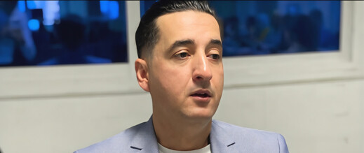 عمر العزوزي.. حصيلة "مشرفة" في دعم الجمعيات والشباب تضعه على قائمة المطلوبين لتمثيل الناظور برلمانياً