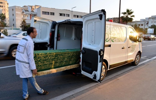 وفاة دركي متأثرا بإصابات خطيرة في حادث دهس تعرض له أثناء عمله وفاة دركي متأثرا بإصابات خطيرة في حادث دهس تعرض له أثناء عمله