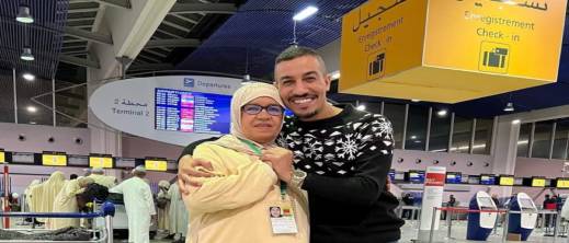 الموت يفجع الكوميدي يسار