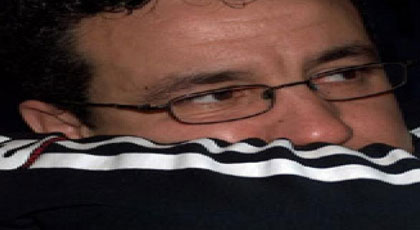 الأجدر أن تضئ شمعة بدل من أن تلعن الظلام ! هنا ..كان لابد من وقفة الأجدر أن تضئ شمعة بدل من أن تلعن الظلام ! هنا ..كان لابد من وقفة